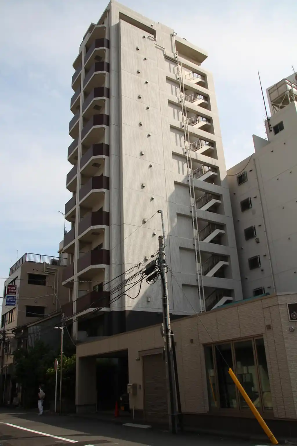 アヴァンツァーレ川崎イースト 外観